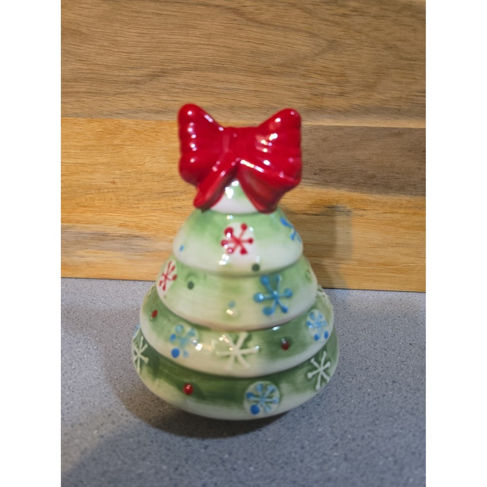 Christmas Tree Trinket Box With A Bow Topper, Green And Red